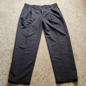 Black Haggar dress pants. Size 34x32.
